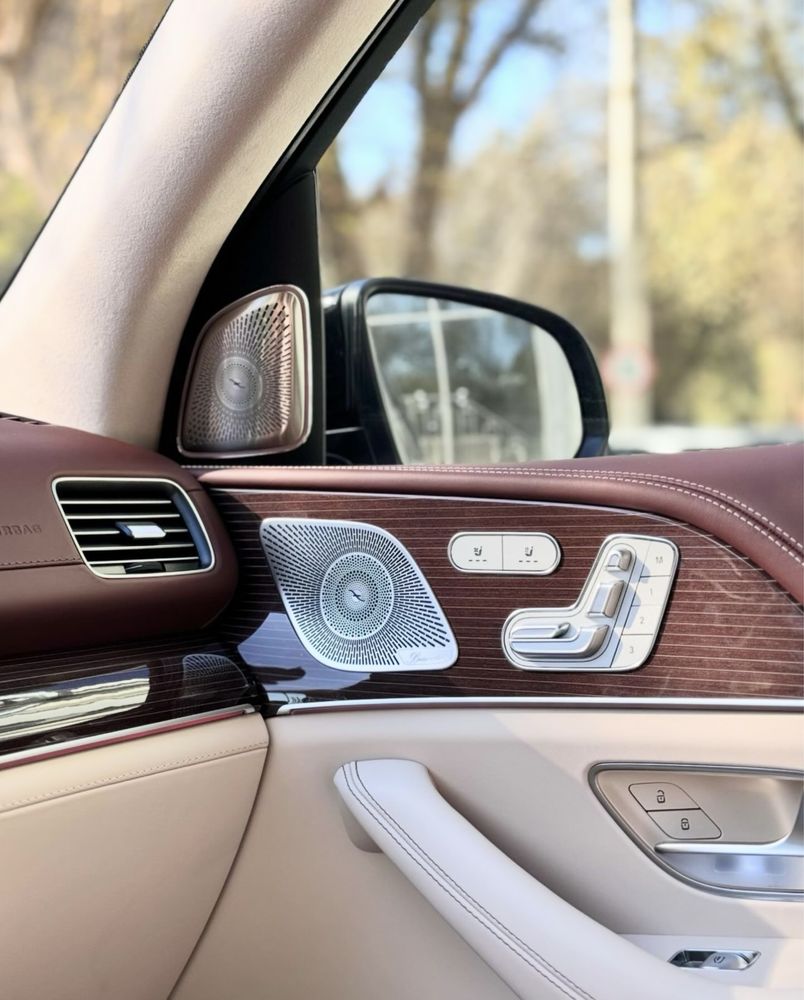 Mercedes Benz  Maybach GLS 600