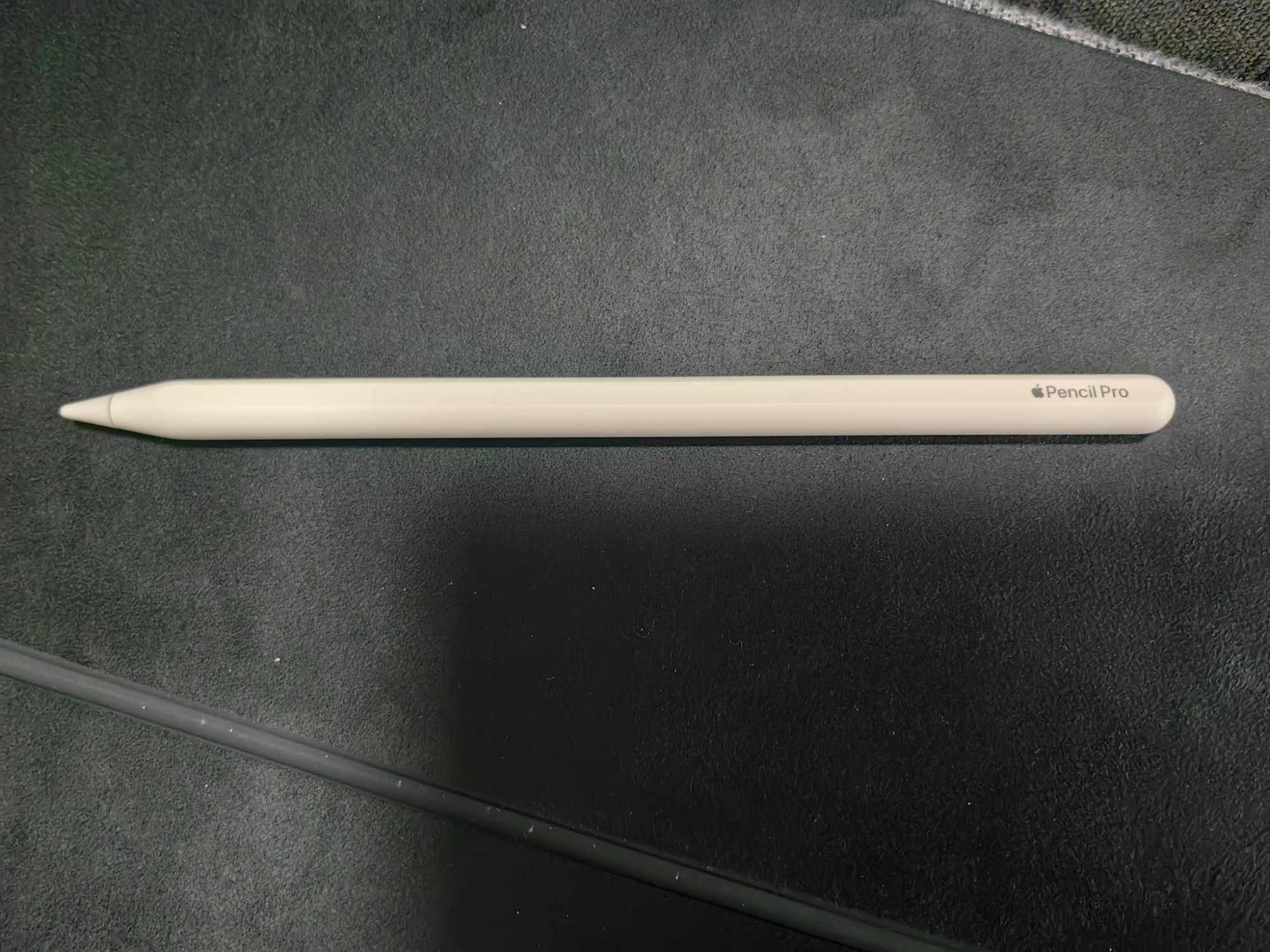 Клавиатура Apple Magic, За iPad Pro 13"