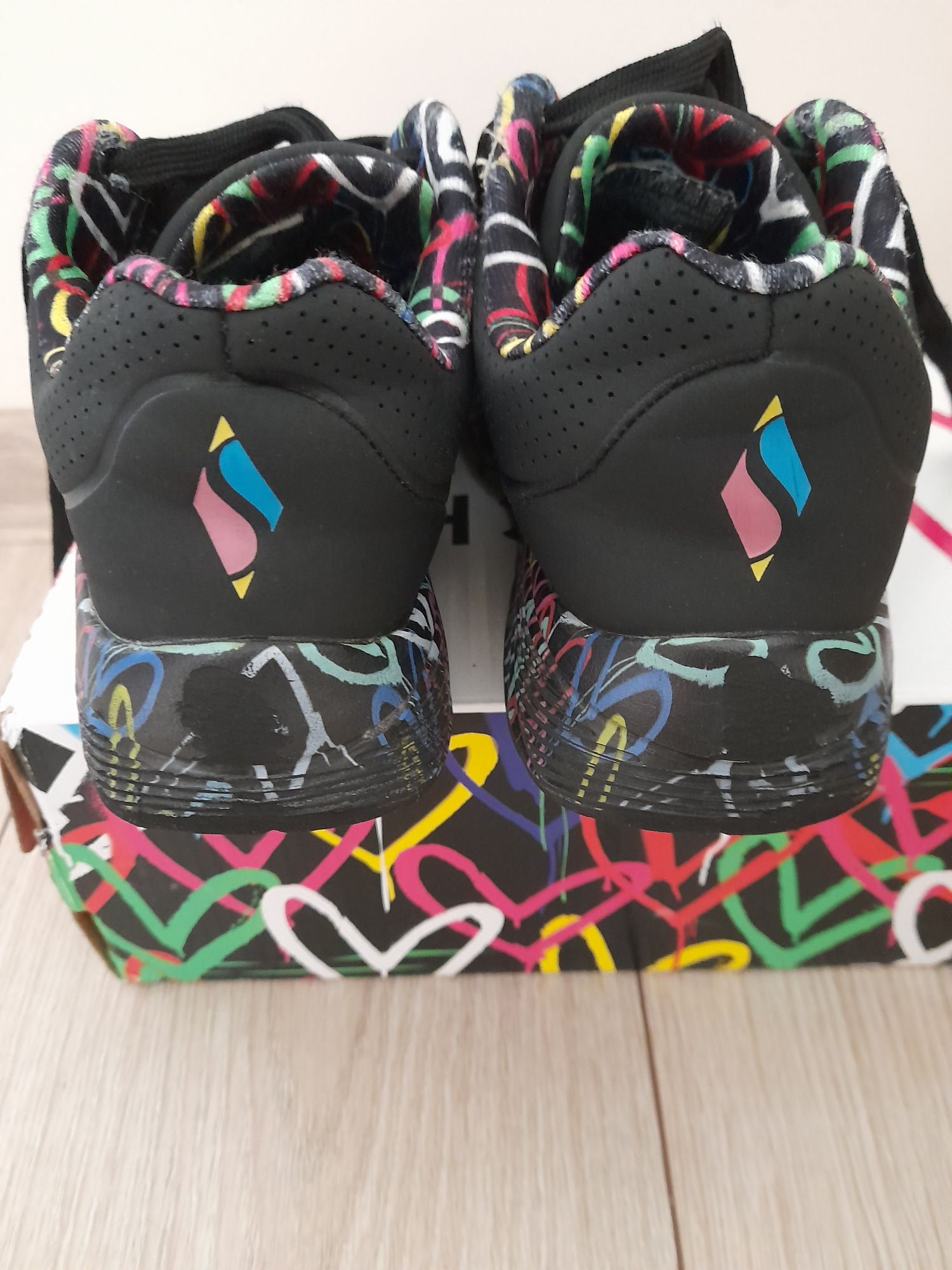 Skechers 32н детски маратонки