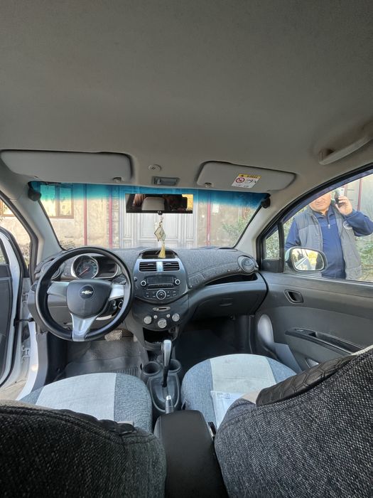 spark 2019 avtomat sotiladi