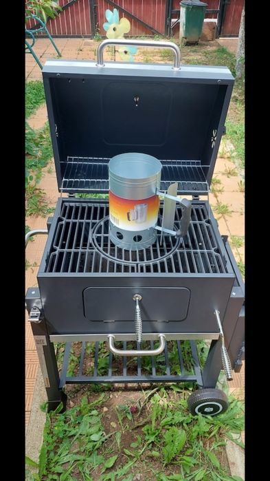 Vând gratar/grill cu fonta, nou, sigilat