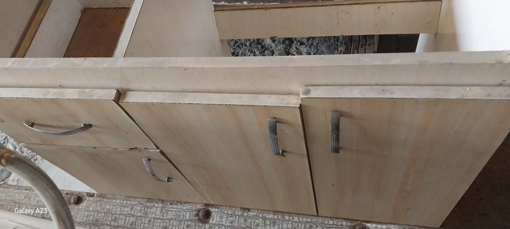 Мебель бу сотилади