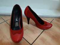 Pantofi rosii din piele naturala