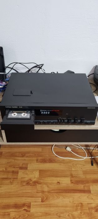 Deck casetofon Pioneer CT W504R si Harman Kardon TD420