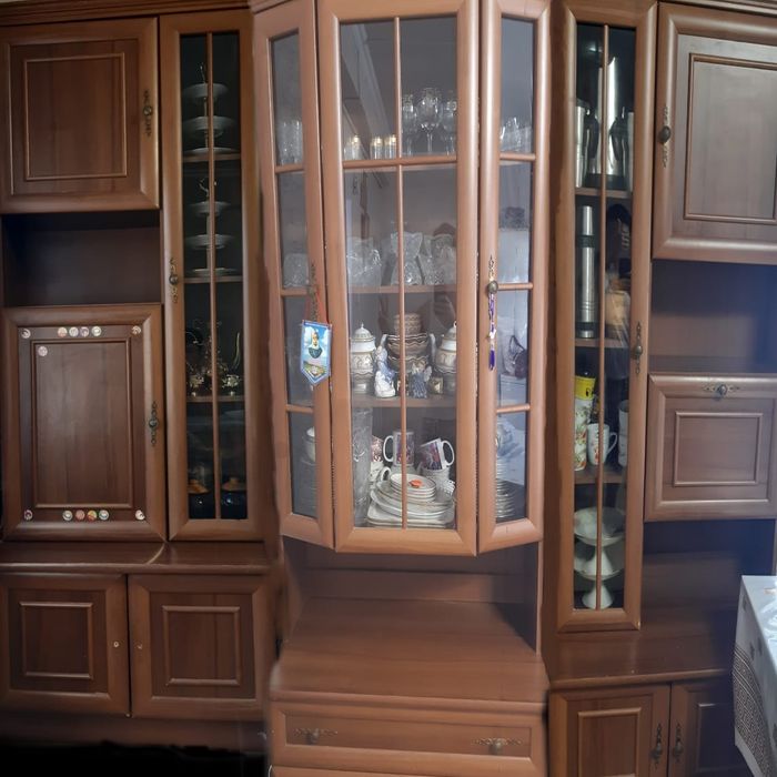 Продам дешево стенку