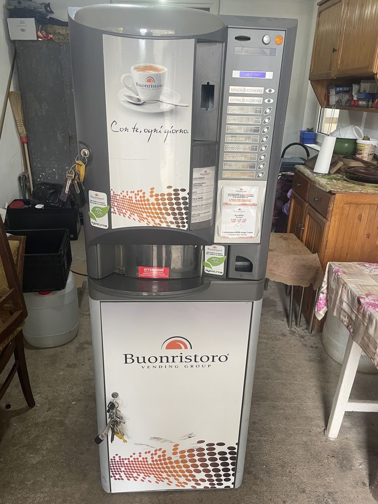 Automat cafea necta brio 250 ( vending/necta )