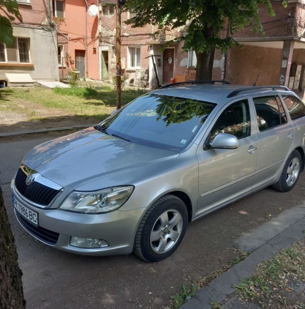 Продавам Skoda Octavia перфектна