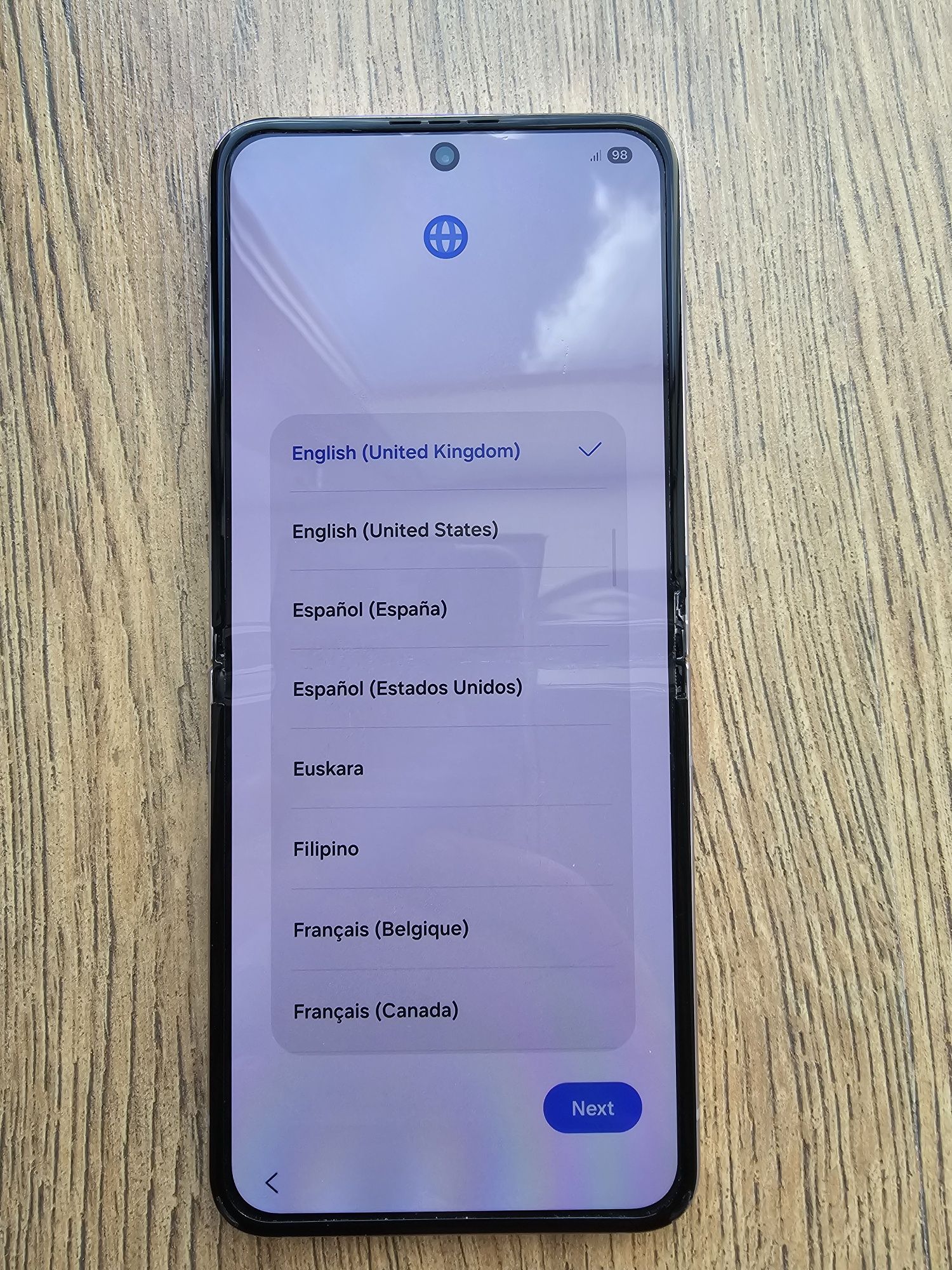 Samsung Galaxy Z Flip5, 8GB RAM, 256GB