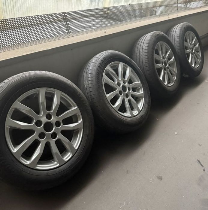 Оригинални лети джанти 16цола с гуми 205 60 16 за Toyota Corolla,Verso