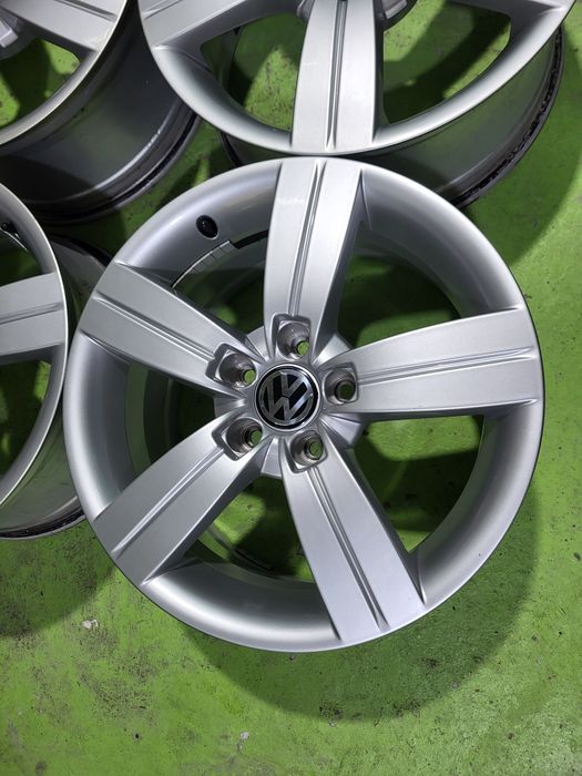17 5x112 Vw Passat Touran Caddy Golf Skoda Audi 5х112