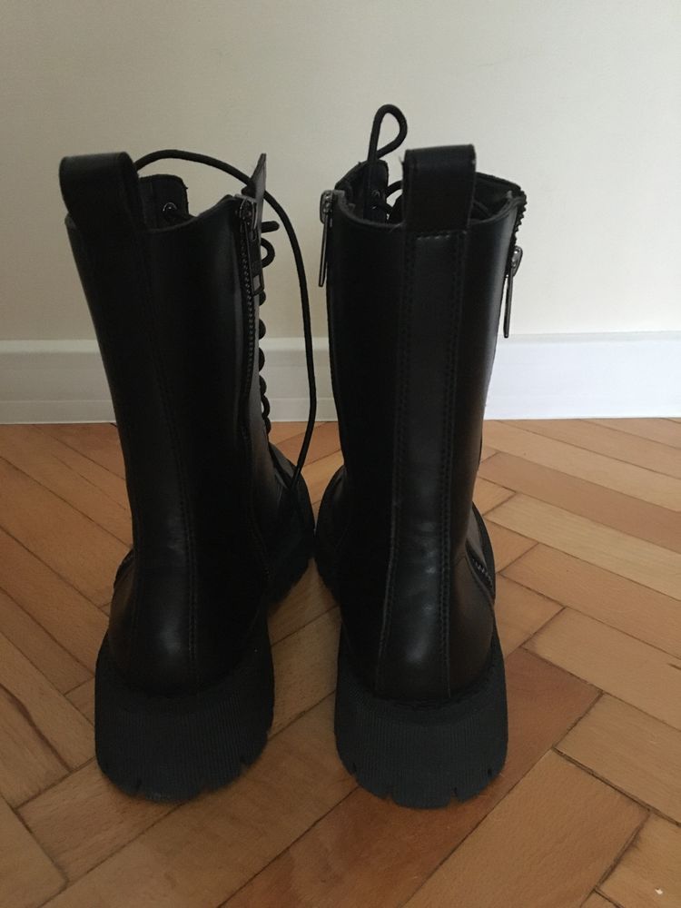Balenciaga черни ботуши