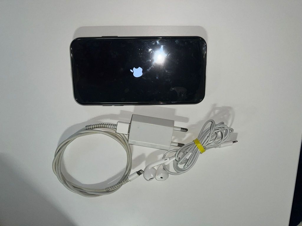 iPhone x 64 gb negru