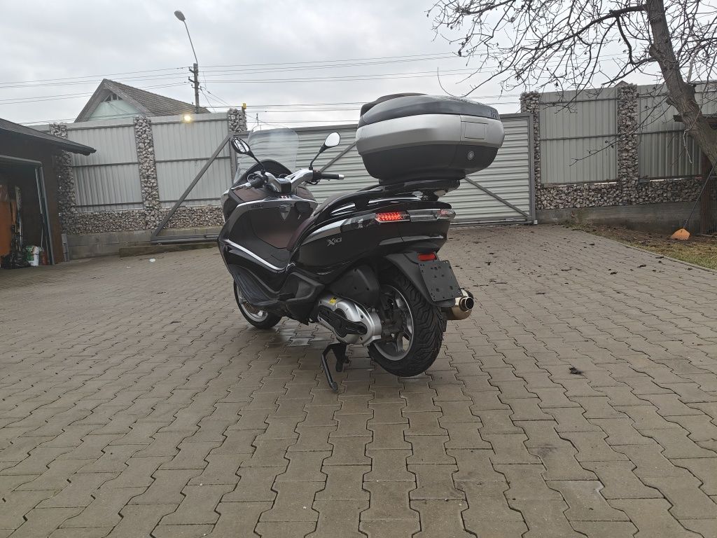 Vând Piaggio x10;500