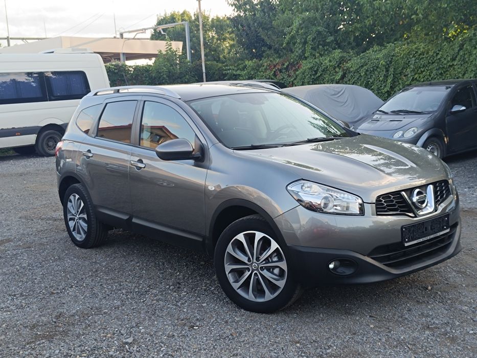 Nissan Qashqai 1.5 diesel 110 cp 7 locuri an 2014