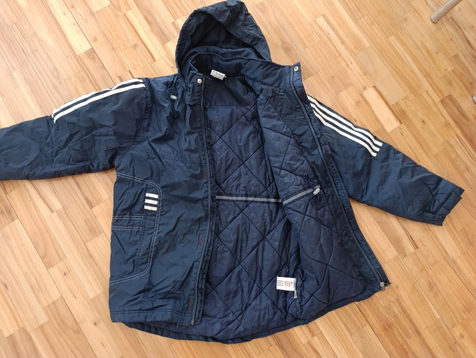 Дамски якета Adidas и д-р.