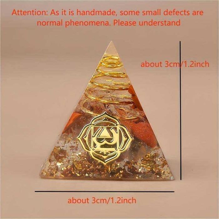 7 piramide orgonice cu foiţă aur, cristale și simbol pentru 7 chakre
