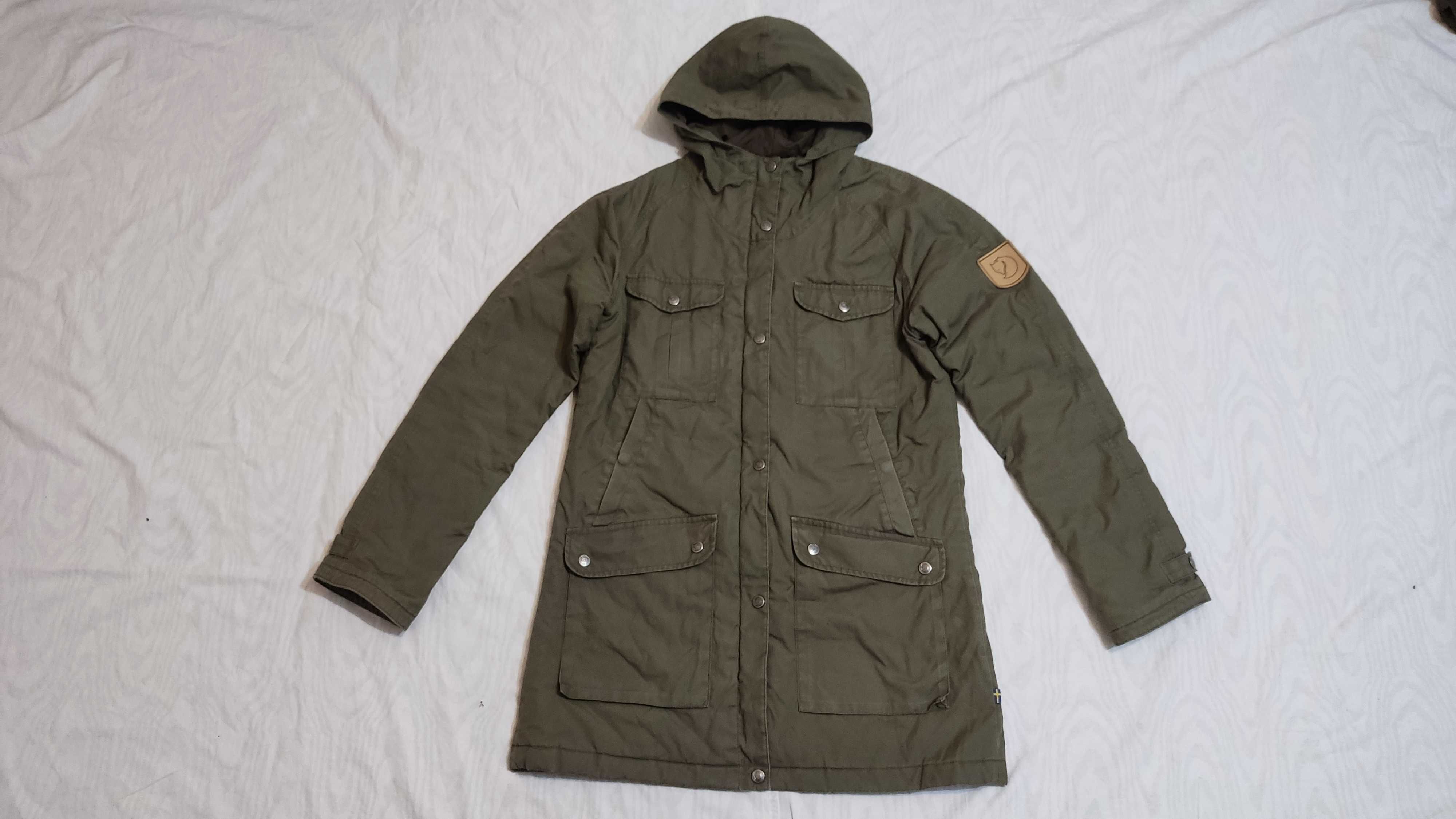 Geaca FJALL RAVEN Greenland Parka marime M dama fjallraven vanator