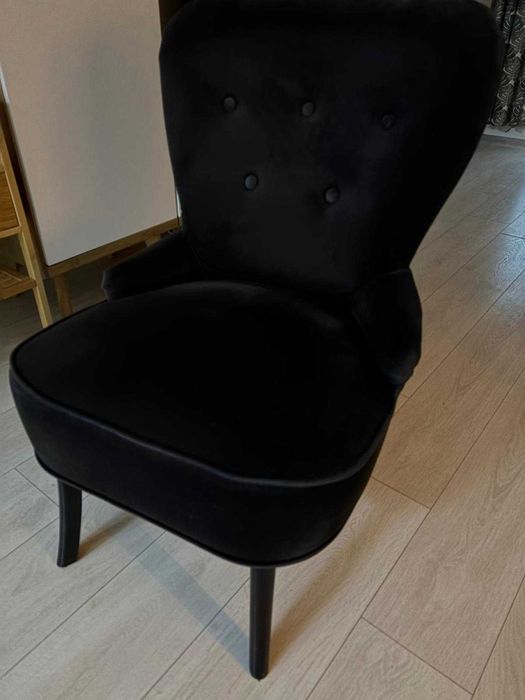 Fotoliu negru de catifea REMSTA IKEA