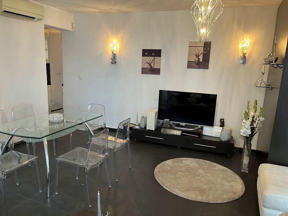 Дава се под наем Двустаен апартамент в София, Полигона - 50 кв.м за 650 € - Снимка #1