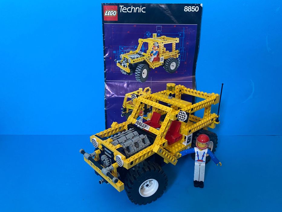 Лего Technic 8850 Rally Support Truck РЕТРО
