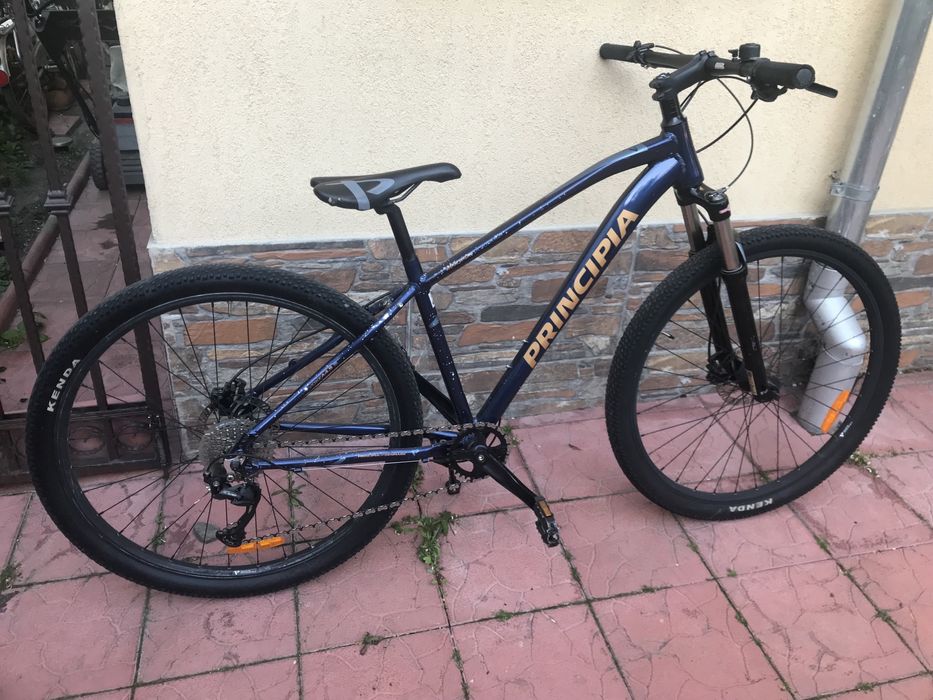 Bicicleta 29 cu frane hidraulice
