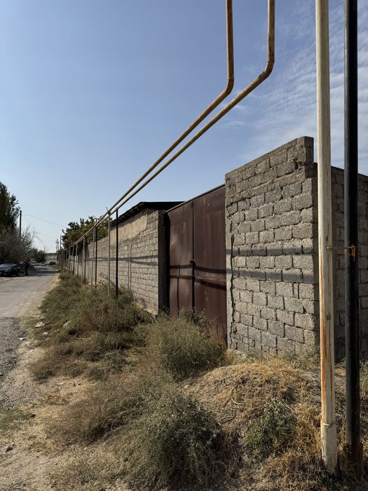 Продам дом с земельным участком.