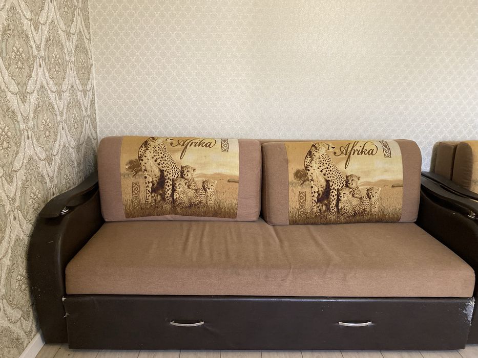 диван б/у сатылады состояниесі жақсы