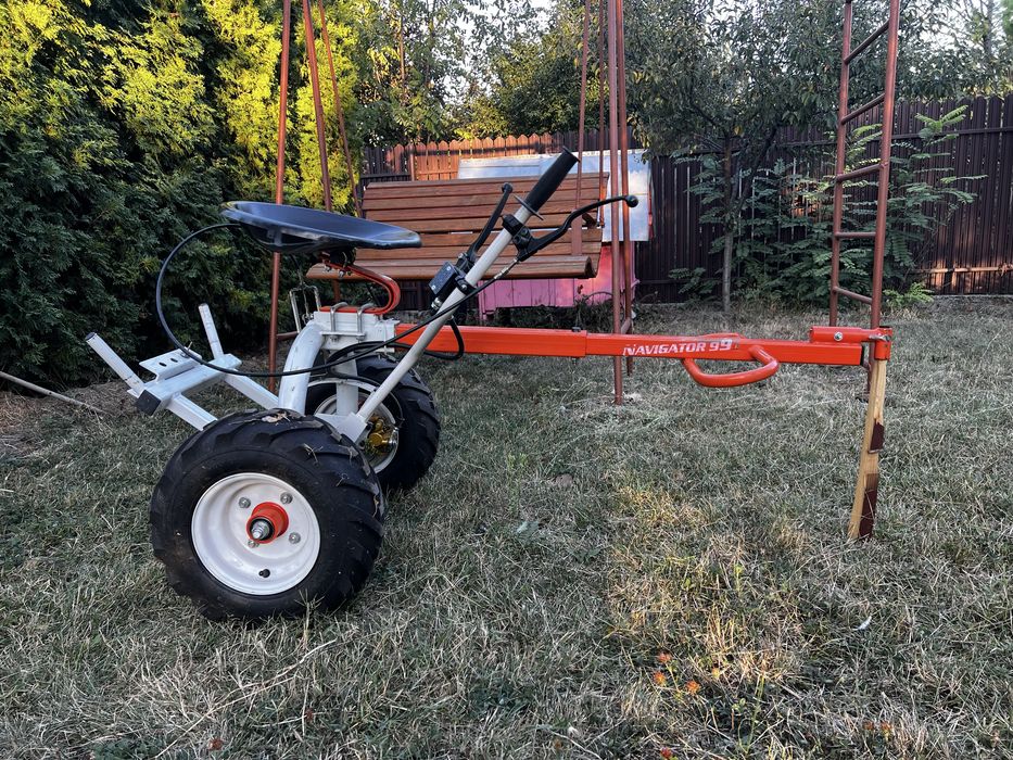 Accesoriu tractat pentru motosapa