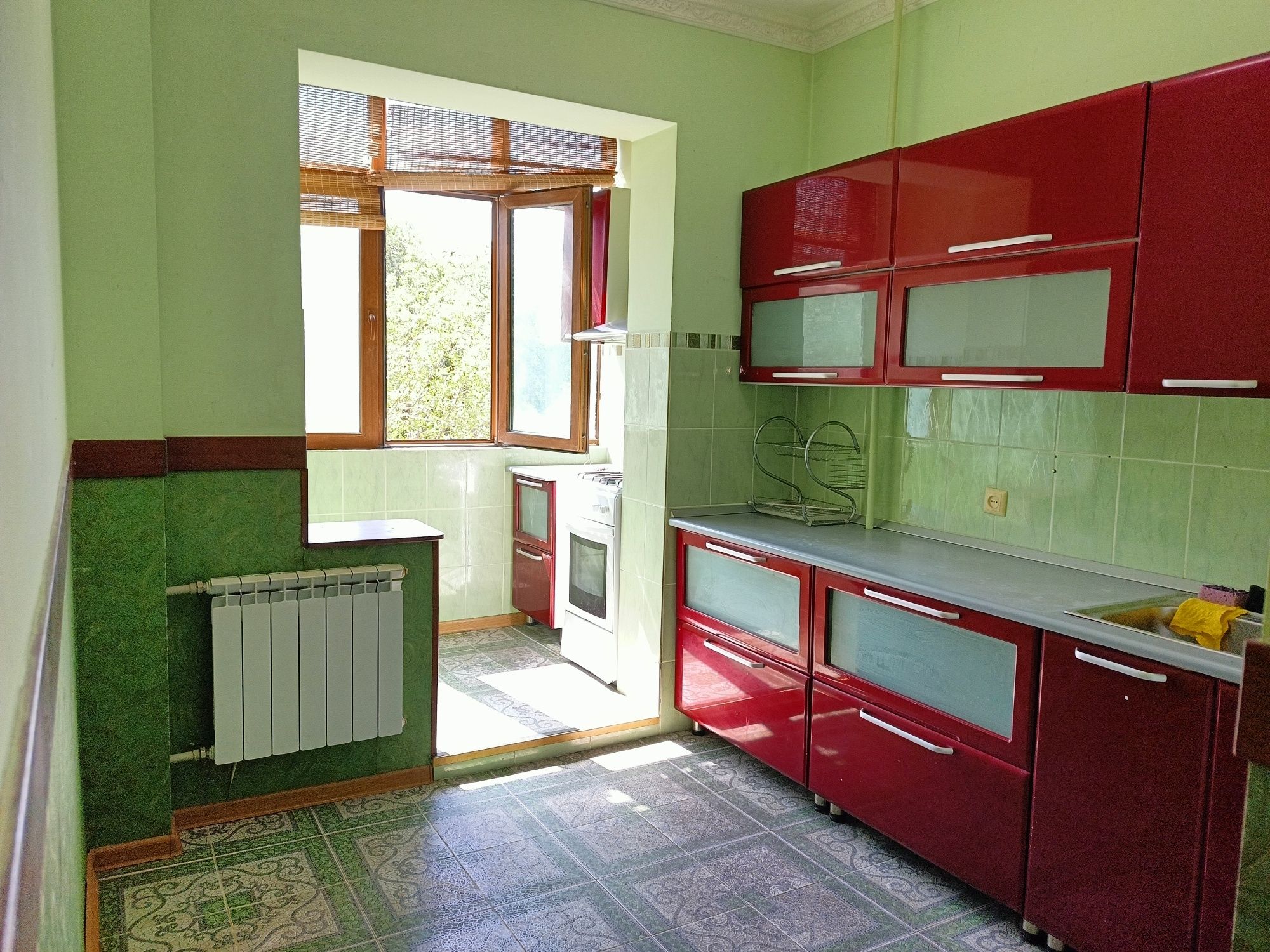 Сдам в аренду 4-х комнатную квартиру