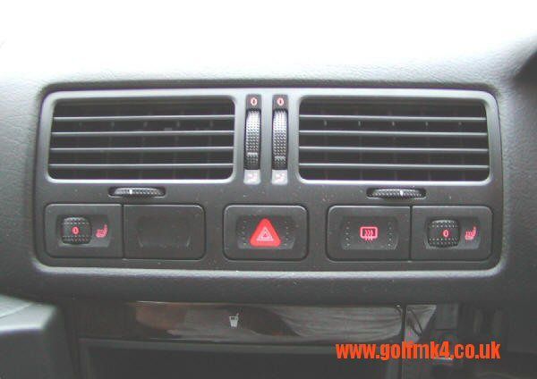 Двойно USB УСБ за вграждане за VW Голф 4/Бора 4 VW Golf 4/Bora 4/Jetta