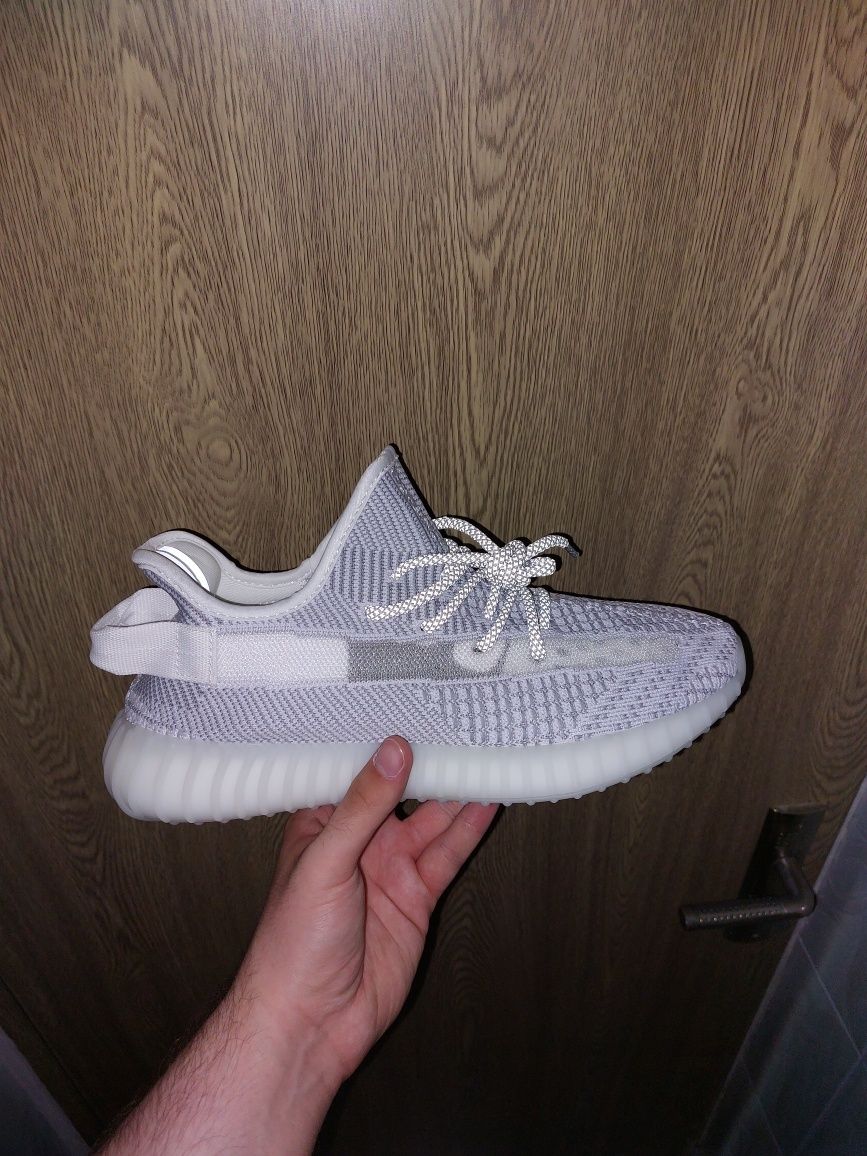 Yeezy 350 V2 Static