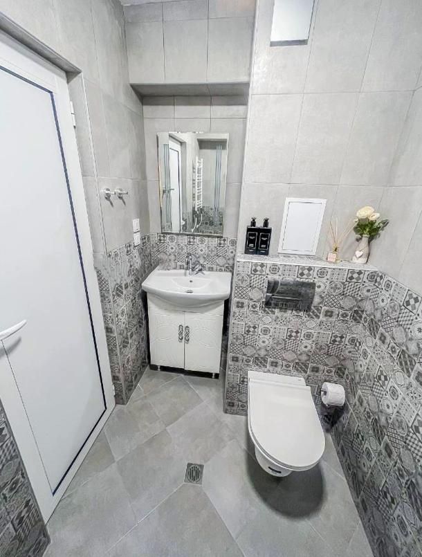 Дава се под наем Тристаен апартамент в София, Славия - 95 кв.м за 750 € - Снимка #6