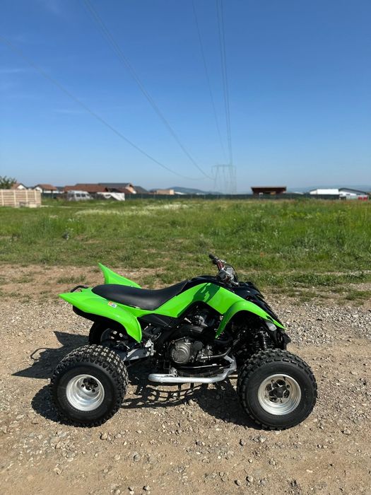 Vând Yamaha Raport 700 sau schimb cu auto