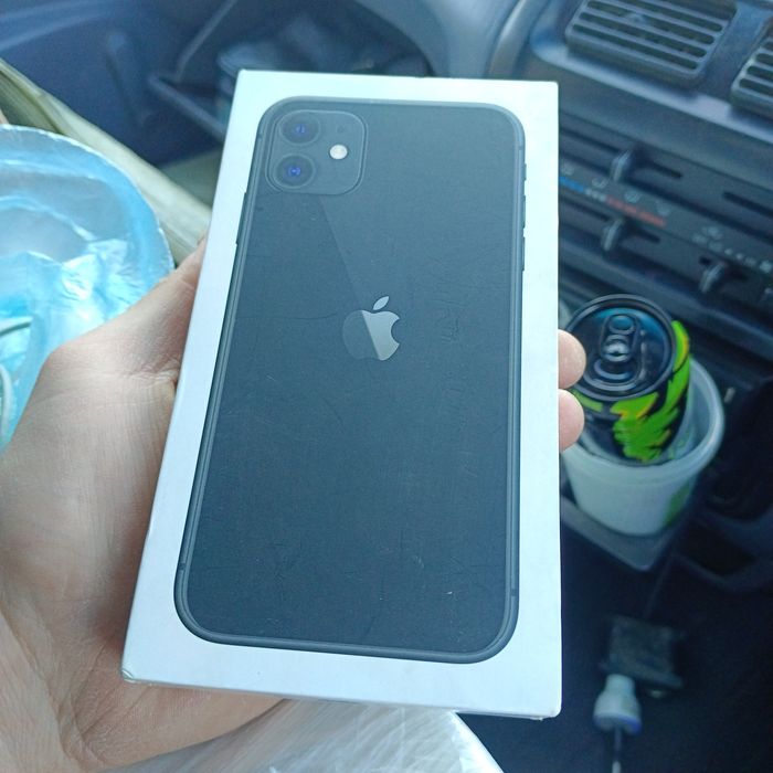 айфон 11 в хорошем состоянии 64гб