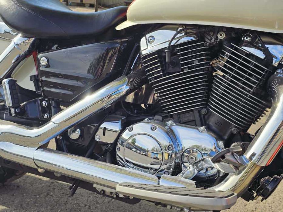 Motocicleta HONDA VT1100 Shadow Aero