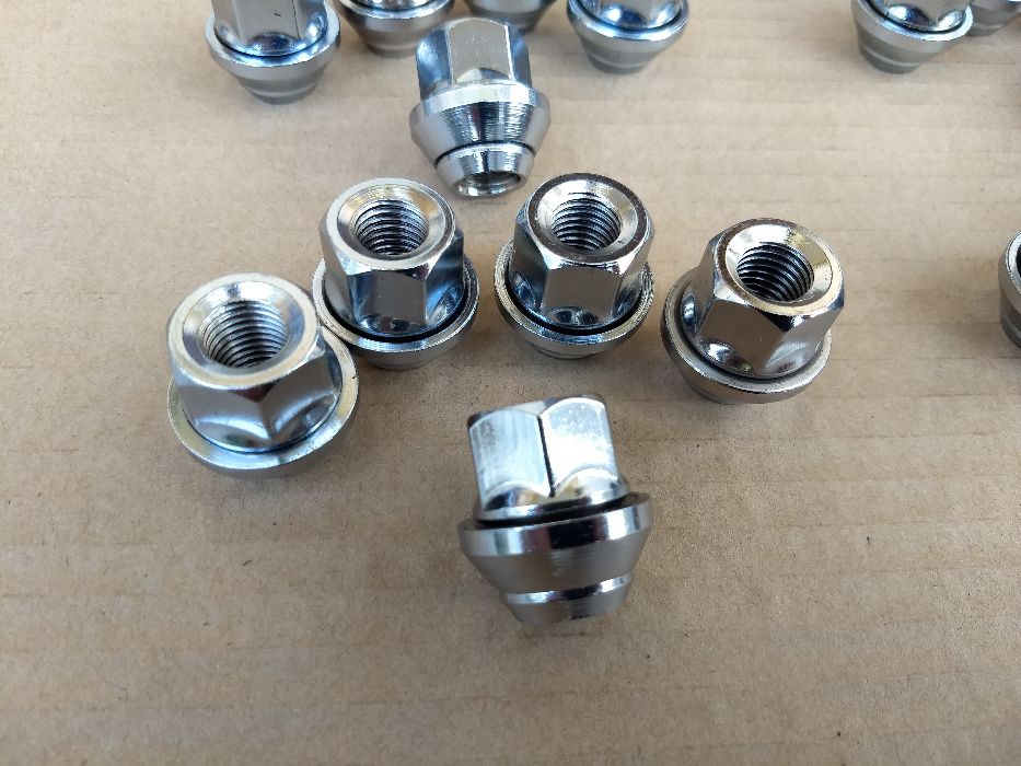 Piulite Ford Focus Fiesta Mondeo cheie 19 si saiba rotativa