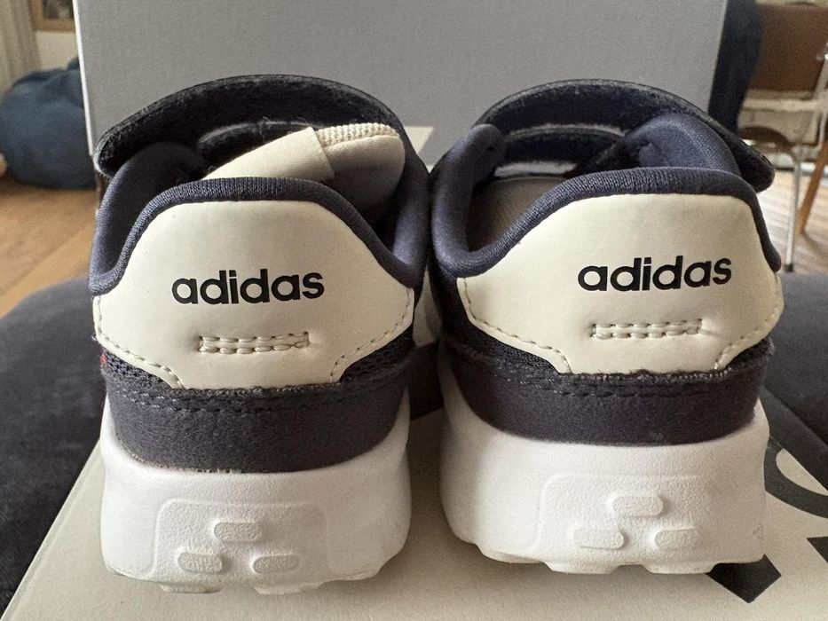 Пролетни марятонсш  Аdidas, 24 номер