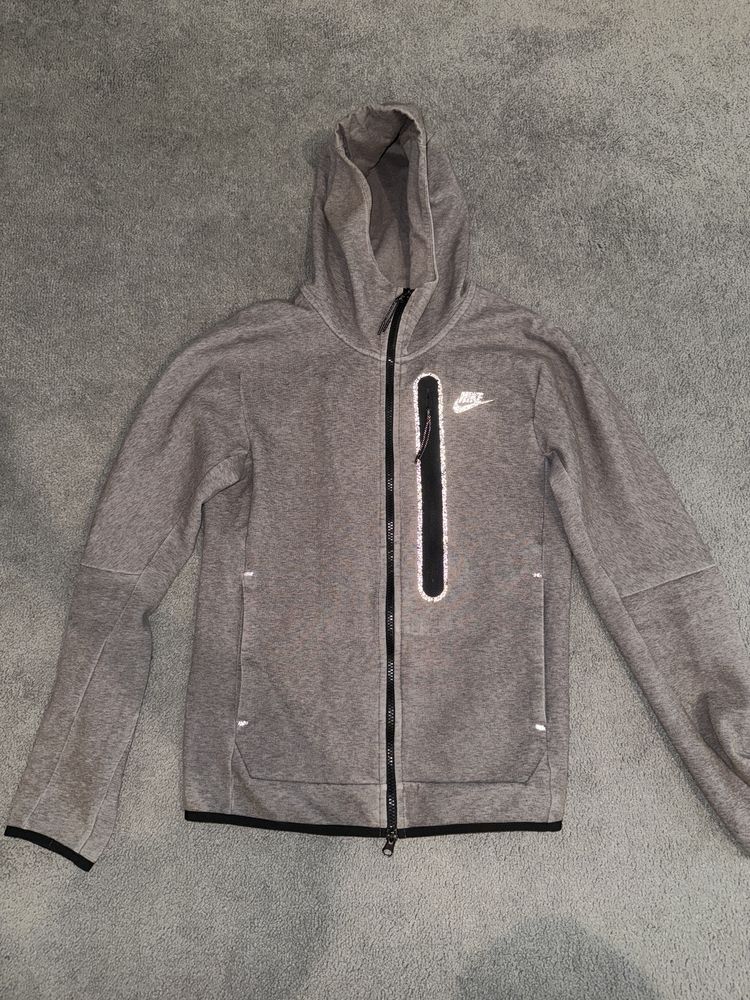 NIKE M NSW TECH FLEECE FZ HOODIE.   Найк тек флийс специално издание.