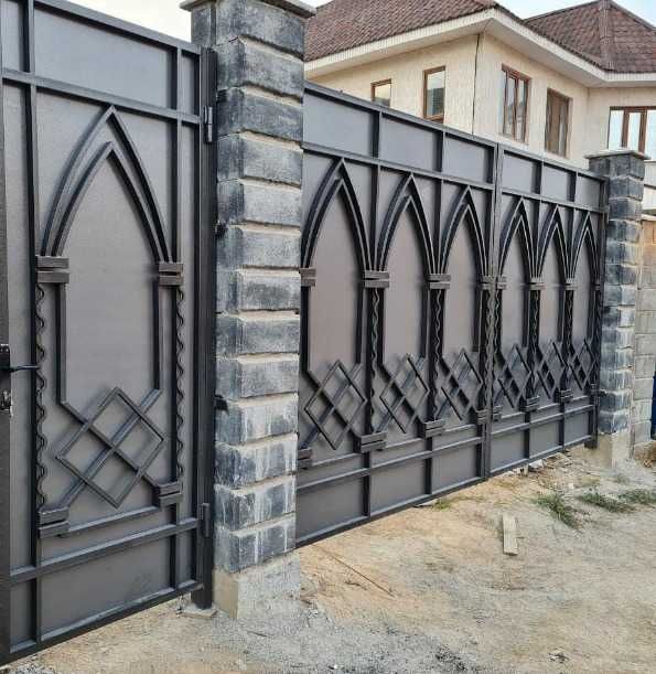 Металлические распашные кованые ворота (откатные). Установка бесплатно