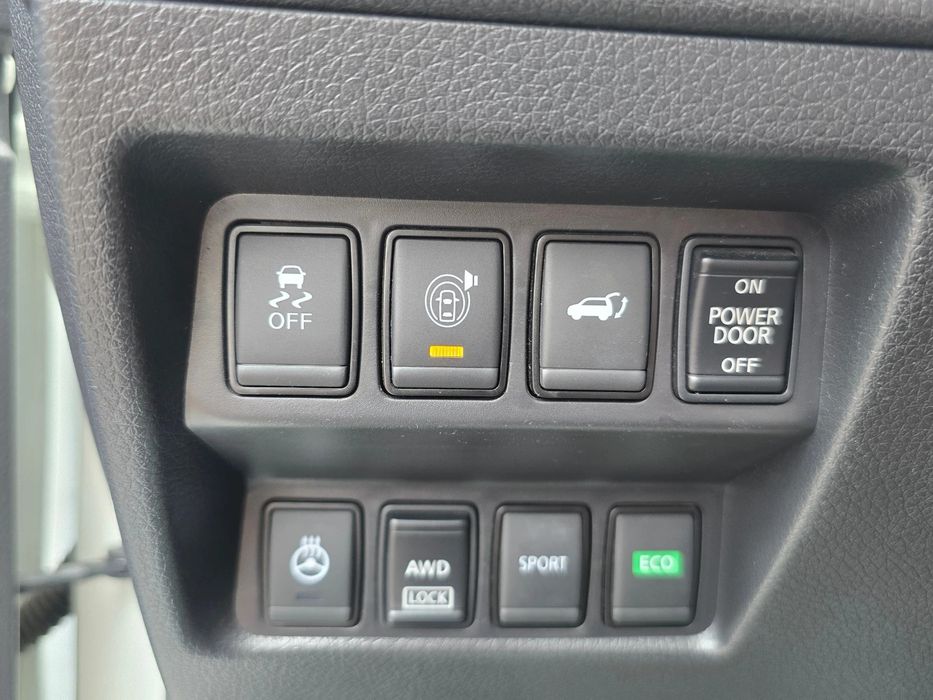 Nissan X-trail 2.0i/Hibrid/AWD/Лизинг