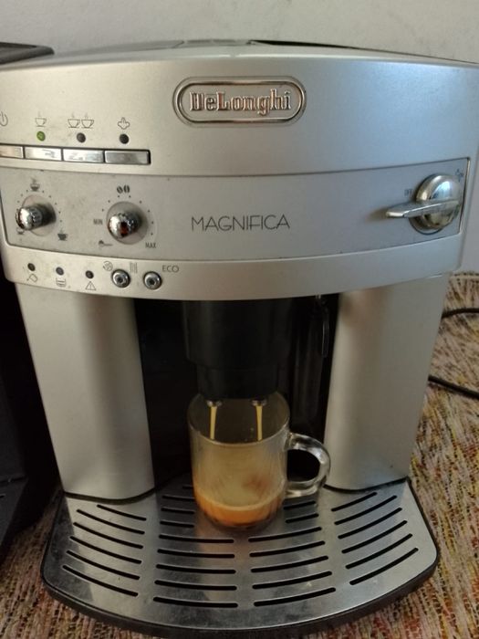 Espresor cafea Delonghi magnifica eco