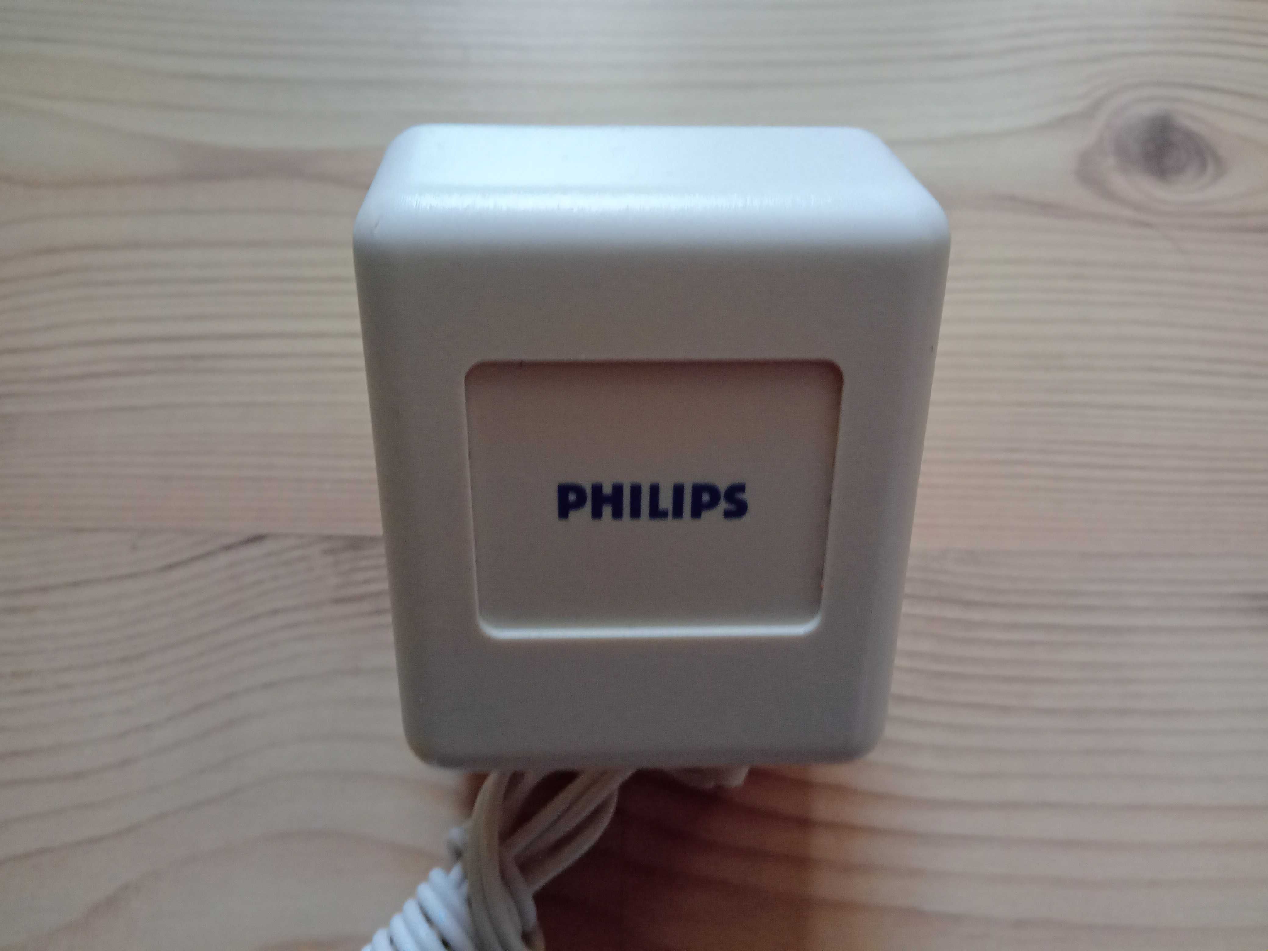 Епилатор ,,PHILIPS HP 6409,,Отличен.