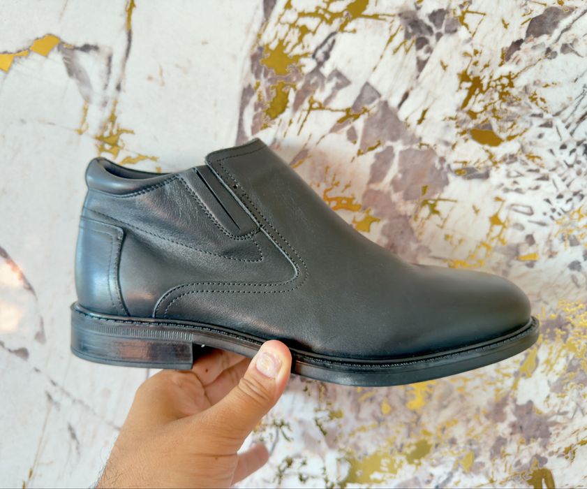 Кожаные ботинки с натуральным мехом