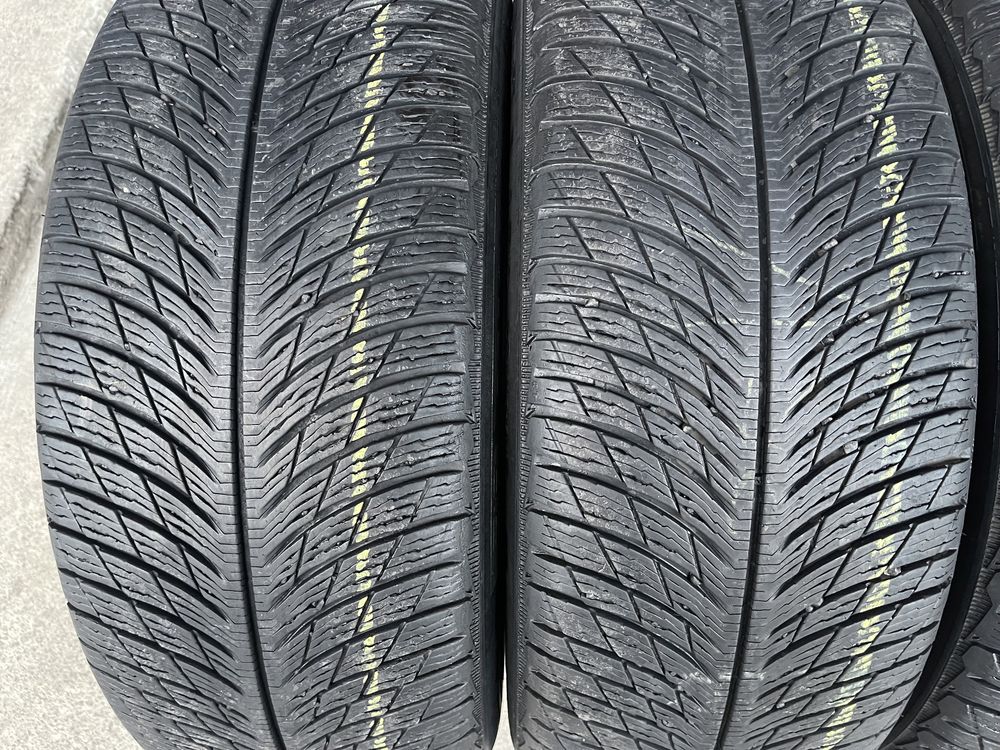 4 anvelope de iarna Michelin 255/60/18