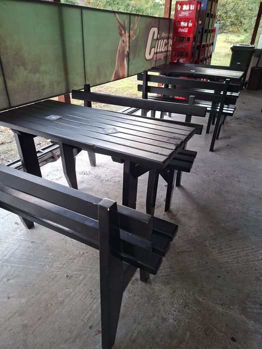 Mese și scaune lemn