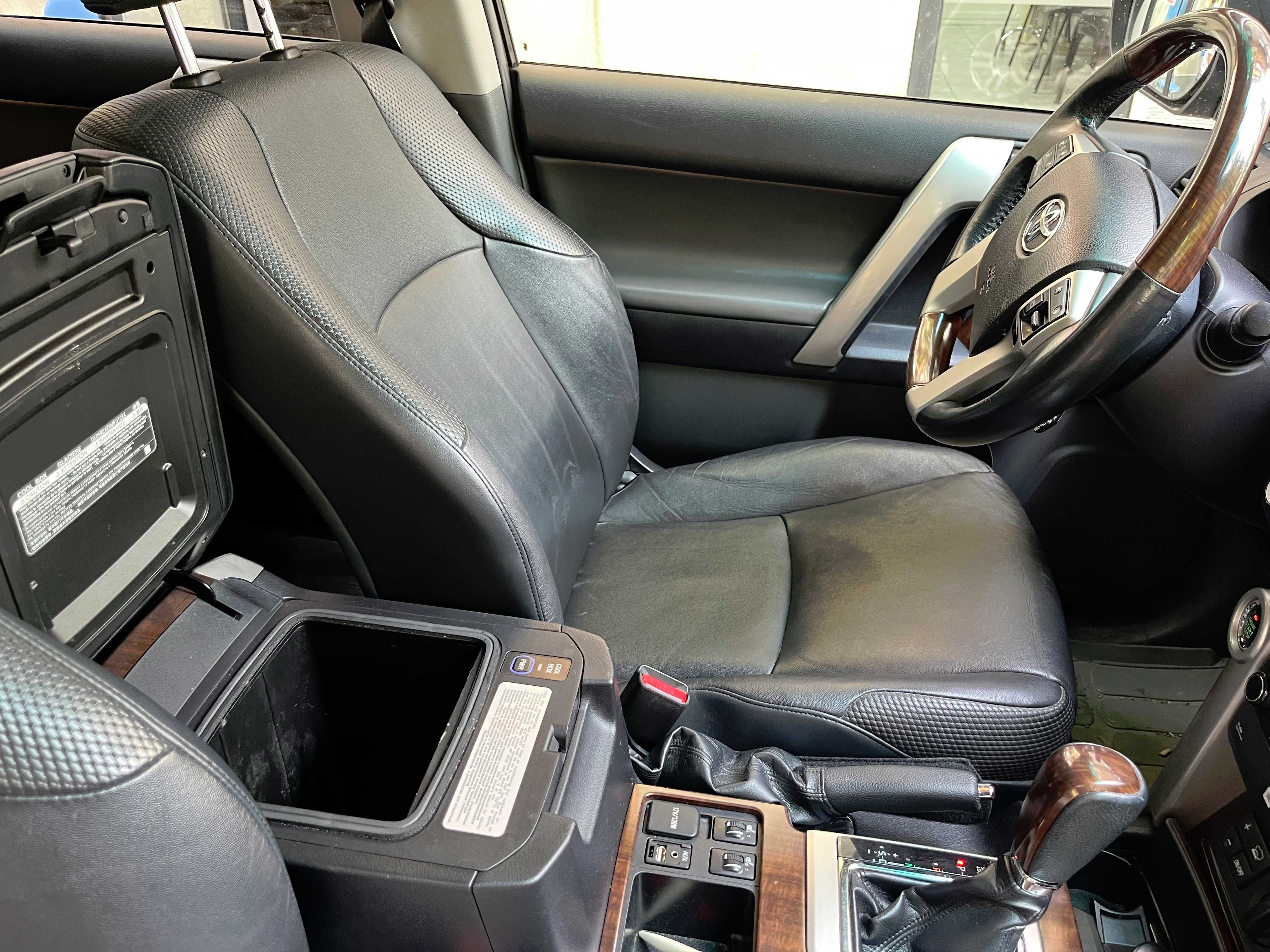 Toyota land cruiser 150 Prado 2014г., 114000km