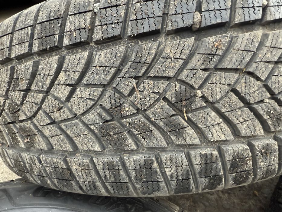 Mercedes Benz GLS GLE 275/50/20 зимни гуми