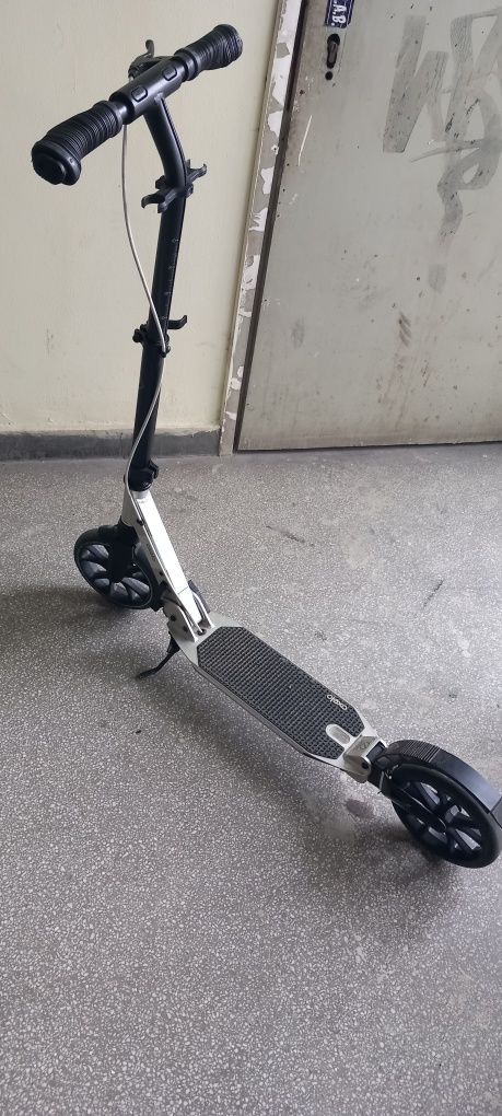 Алуминиева сгъваема тротинетка Охеlo 200mm гуми до 120кг