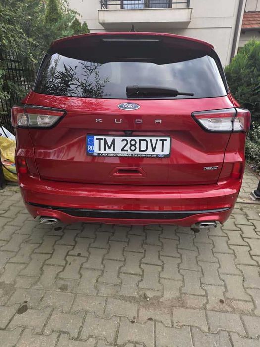 Ford Kuga plug in hibrid