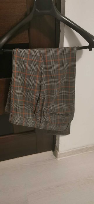 Costum elegant cu carouri!